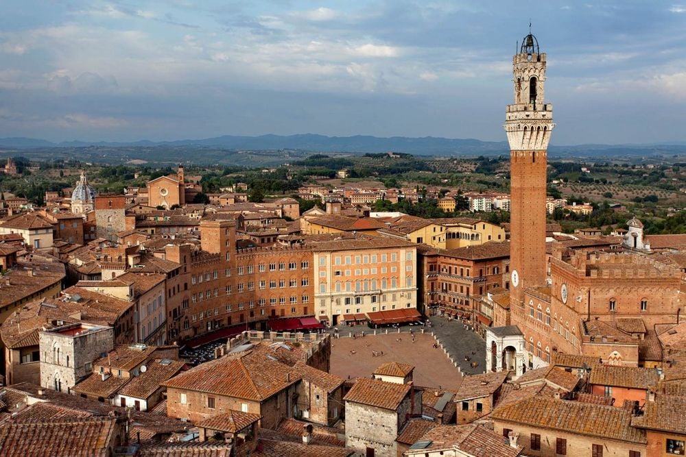 large_siena-italy-shutterstock_728921824_d56a8f694a